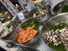 -飨食汇全日制餐厅·昆山皇冠假日酒店(九方店)