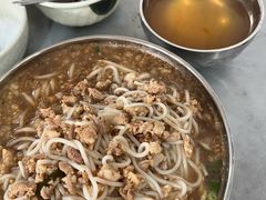 小碗肥瘦-正宗杨记普洱酸醋米线(总店)