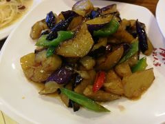-东北人家铁锅炖(鞍山路店)