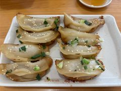-小姜锅贴(凤凰街店)