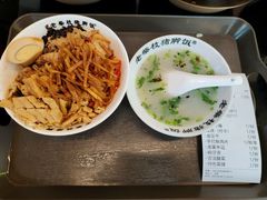 -老柴枝猪脚饭(窑岭店)