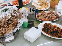 -红月湾海鲜饭店•沙滩海景(双月湾店)