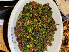 -吃饭皇帝大土家民族菜(正大广场店)