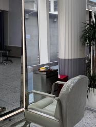 -PE SALON 