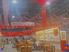 大堂-三千坪超级火锅市场·土灶牛肉火锅
