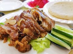津味酥肘子-奥华餐厅·老张记(台基厂店)