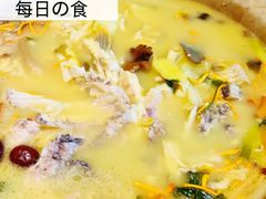 -抚仙湖生态石锅鱼野生菌(告庄店)