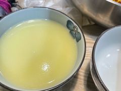 -内蒙焖面大盆骨餐馆(山大路店)