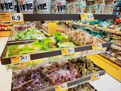 -三只松鼠国民零食(杭州萧山万象汇店)