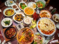 -巴依兄弟西域美食(机场店)