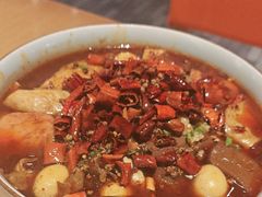 -渝信川菜 · 川味家常菜(财富购物中心店)