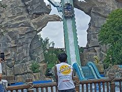 -七彩云南欢乐世界