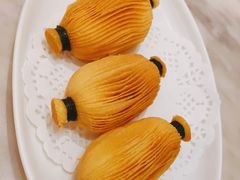 -香港百合居(LCM置汇旭辉广场店)