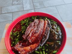 -小龙大肉面馆