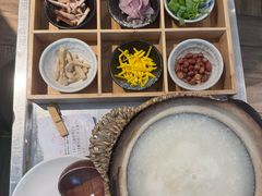 -虾饺妹·粤式茶餐厅(荟聚店)
