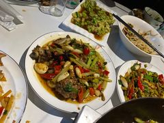 -牛八宝桂林米粉(八里庄店)