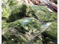 青菜货架-盒马鲜生(曜一城店)