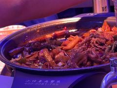 -徐记小怪兽肉蟹煲店(哈西万达金街店)
