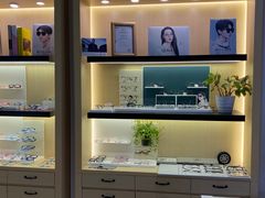 -康利眼镜·蔡司战略合作店(龙泉书房店)