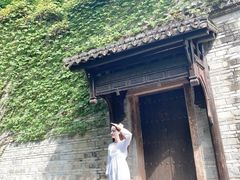 -深圳隐秀山居酒店