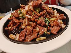 葱爆小羔羊肉-悦融琥珀·京鲁菜·海味珍品(西单店)