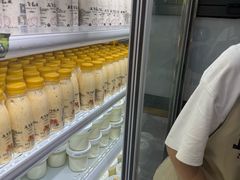-正飞鲜奶(吐鲁番路店)