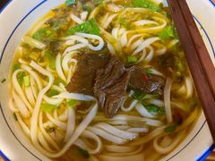 -矮子粉店1985·长沙米粉(湘春路店)