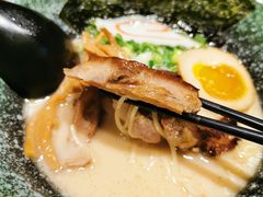 雞白湯拉麵-雷神拉面(财富中心玉米楼店)