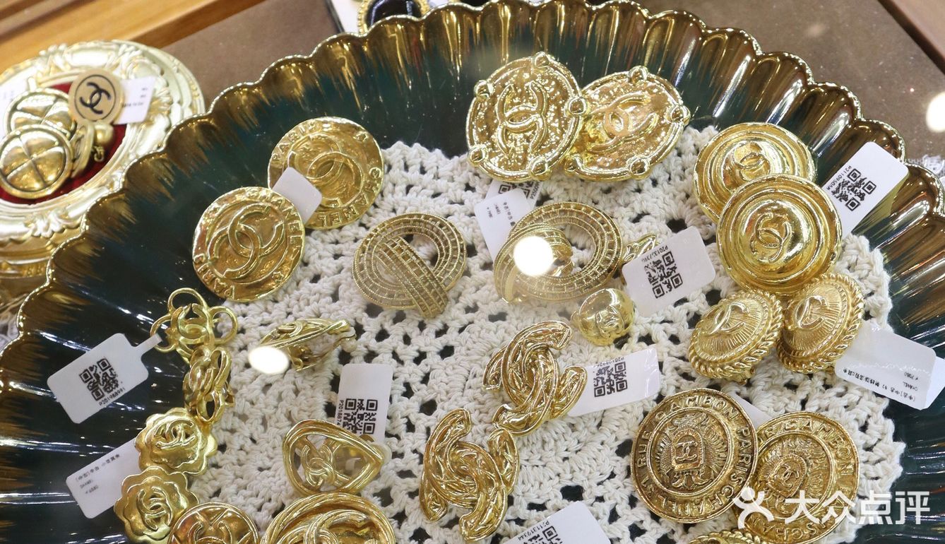 魔都网红店|小花中古