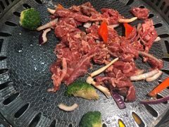 飘香牛肉-马路牙子烧烤音乐酒馆(望京店)