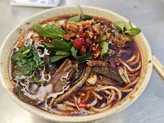 -铭记嘎洒生态鳝鱼(迎春街店)