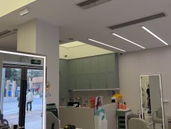 -PE SALON