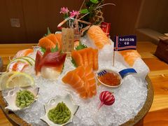 秒懂三文鱼-文三酒肆自助放题(新街口友谊广场店)