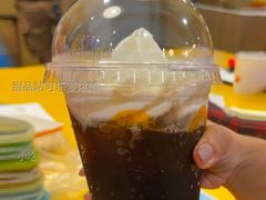 甜品站可乐麦炫酷-麦当劳(龙阳路店)