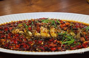 Scallion Stir-fried Sea Bass