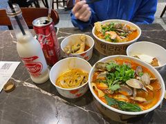 -何记花甲(卓悦汇旗舰店)