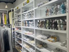 -翰皇直营洗衣洗鞋(望京鹿港店)