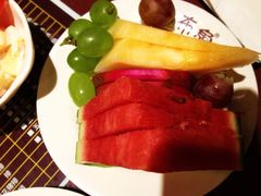 水果-吉布鲁牛排海鲜自助(龙湖北城天街购物广场店)