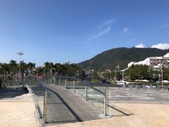 -亚龙湾中心广场