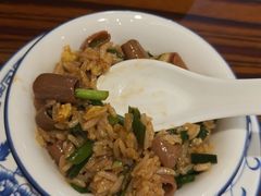 -旺角小渔村·海肠捞饭开创者(二马路店)