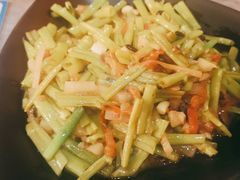 酸辣空心菜梗-酒里·宜州果酱烧烤(葛村店)