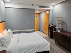 -上海如意智慧酒店(上海科学院店)