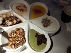 -绿茶餐厅(同成街华联店)