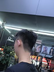 -藤野造型专业烫染接发