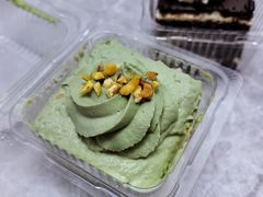 开心果鲜奶小方蛋糕-红宝石·鲜奶小方·海派西点房(长阳店)