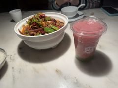 辣椒炒肉-初蓉丨遇见新川菜(亲贤街荣耀店)