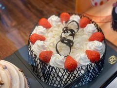 -DQ·蛋糕·冰淇淋(大宁国际商业广场店)
