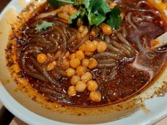 -遇见小面(东方宝泰店)