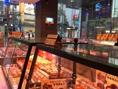 面包甜点陈列柜-巴黎贝甜(大宁国际商业广场店)
