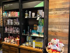 -星巴克臻选(上海长风大悦城店)